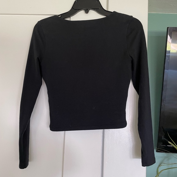 Abercrombie and Fitch Soft AF Tee - Picture 2 of 3